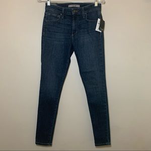 NWT Joe’s Jeans Curvy Skinny Ankle Jeans Size 26